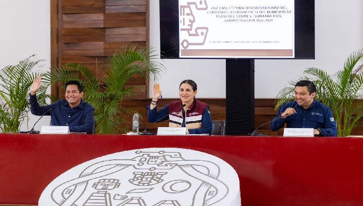 Gobierno de Estefanía Mercado fortalece la administración pública municipal y el bienestar social de los playenses