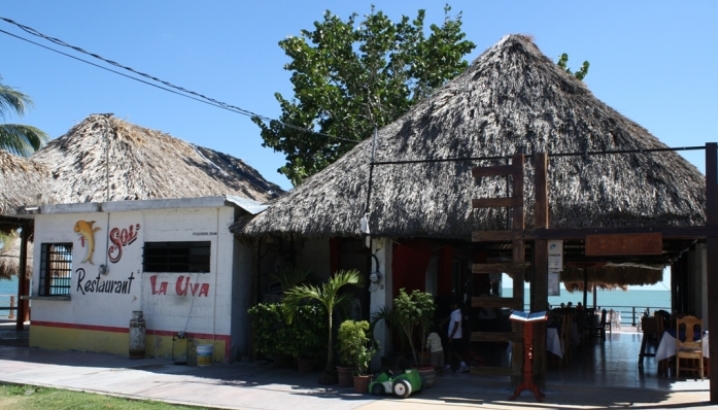 Restaurant calderitas1