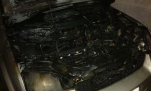 coche-incendiado2