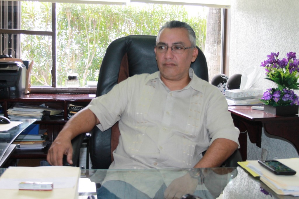 Carlos Mario Villanueva 20