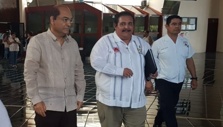 Comparece Fiscal en lo oscurito