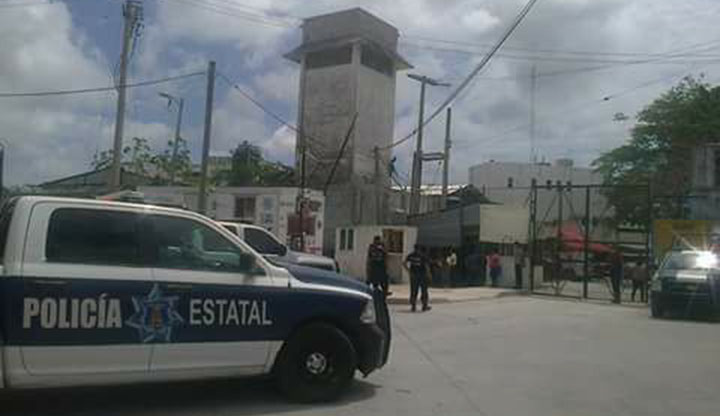 Busca Carlos Joaquín más recursos para invertir en cárceles