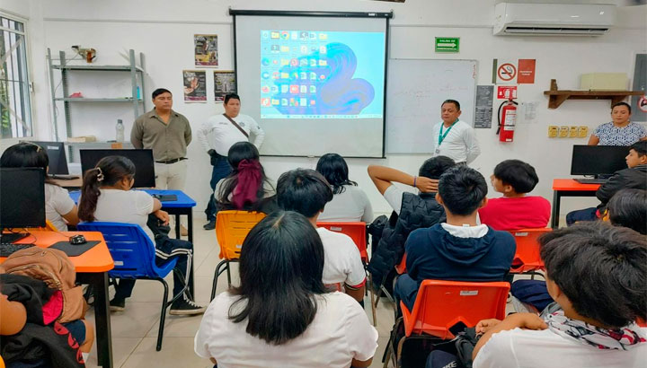DIF Felipe Carrillo Puerto concientiza a jóvenes sobre los riesgos del consumo de alcohol