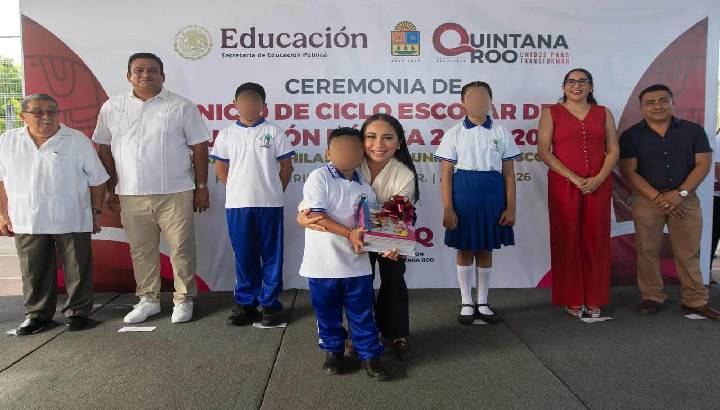 Encabeza Mary Hernández inicio del ciclo escolar 2026-2027 en Felipe Carrillo Puerto