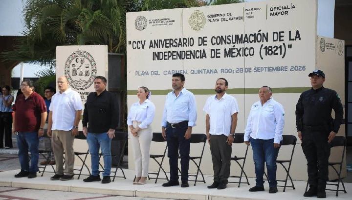 Gobierno de Playa del Carmen conmemora el 205 aniversario de la Consumación de la Independencia de México