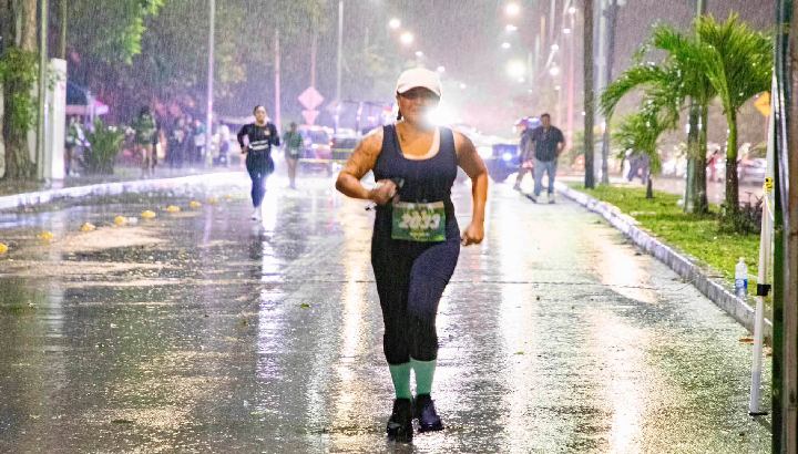 Más de 750 corredores participan en la sexta edición de la Carrera por la Ruta del Jaguar en Felipe Carrillo Puerto